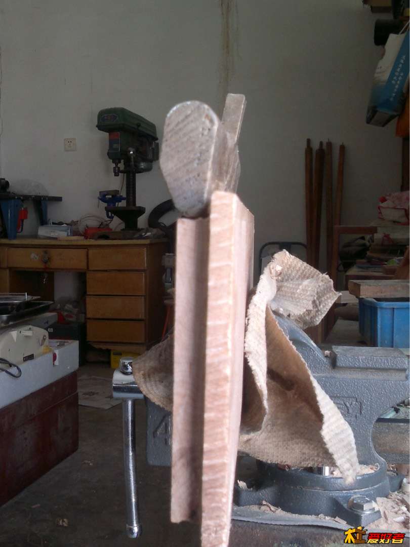 105127vo50yzh9ap1d0uot.jpg