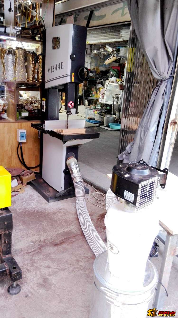 与集尘器连接，钱要赚，但身体健康更重要。