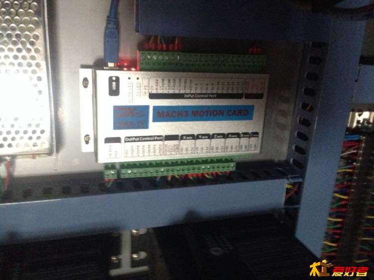 010.jpg