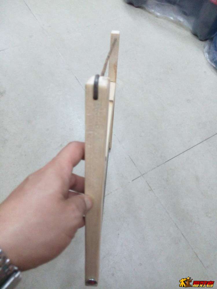 前面提到要在同一平面上