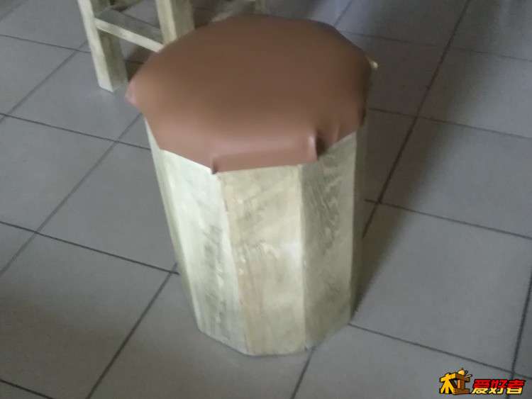 软包储物凳.jpg