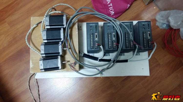 QQ图片20161025100959.jpg