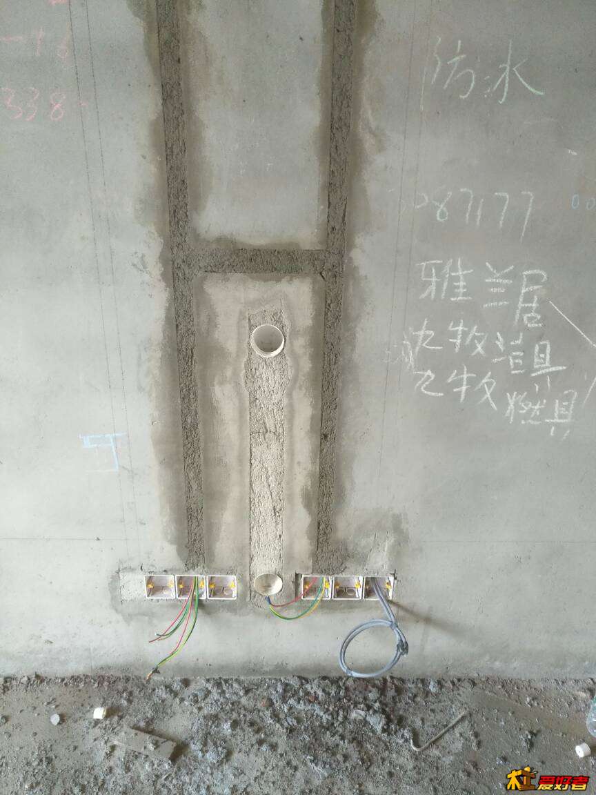 155108ypxpvuv3q84pffuu.jpg