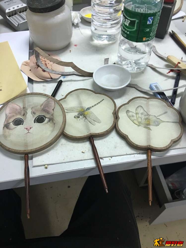 之前弄的异性的小扇子，很小，也比较好玩