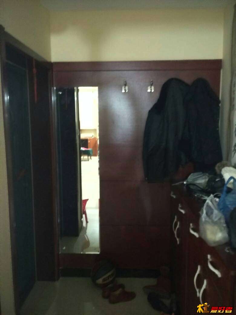 091542ue9iqxkwxwene86i.jpg