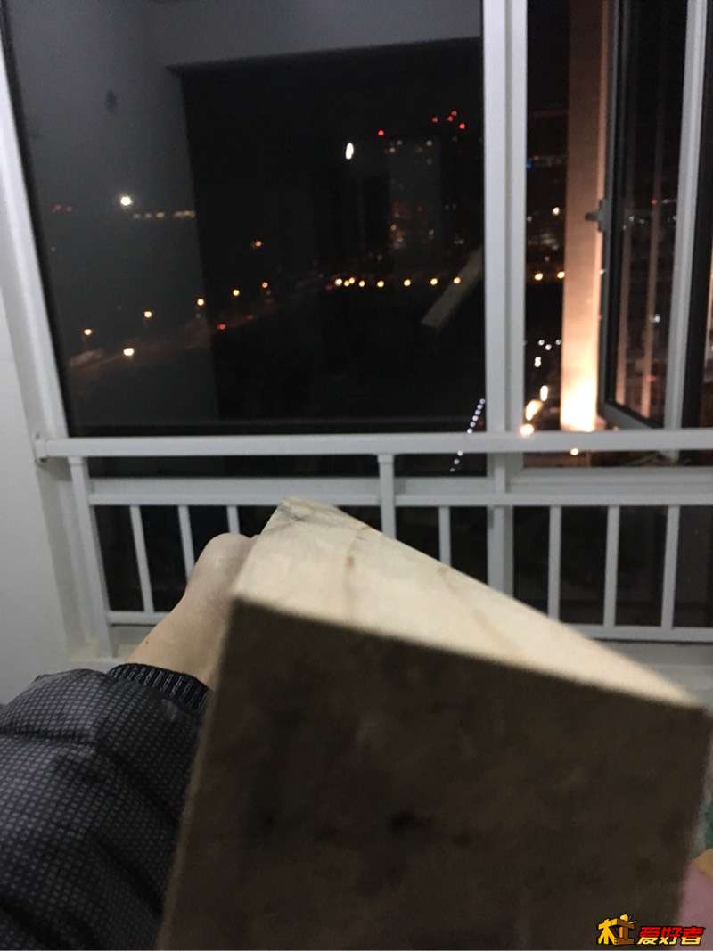 195406cky7vyevg4kktq77.jpg