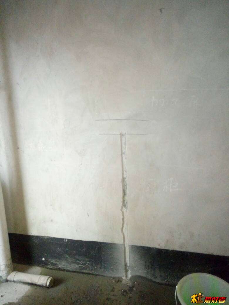 201046bg6hgzimklwiom0q.jpg