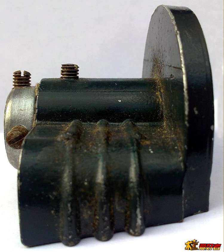 img12.jpg