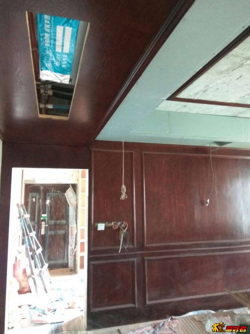 144021ya9kzqiq8qqh4o38.jpg