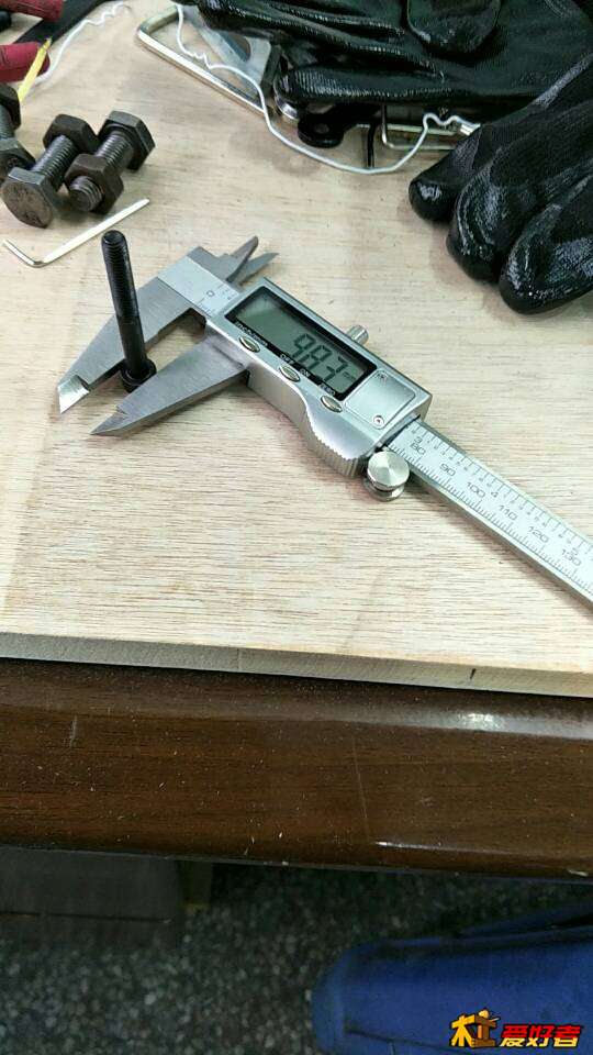 185527mfcb28kmitcbb2zf.jpg