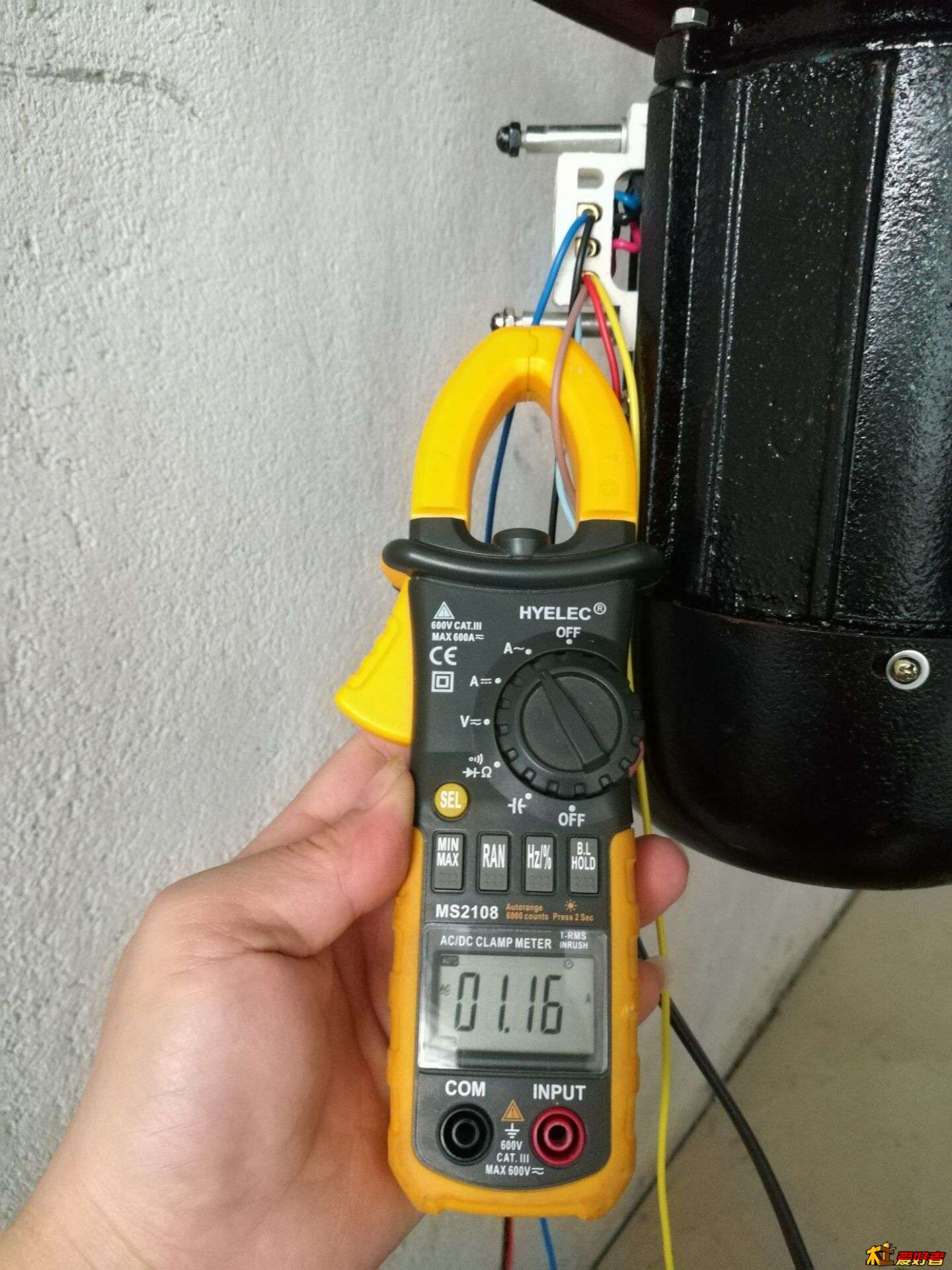 184235rz2iug29uiiu9mqq.jpg