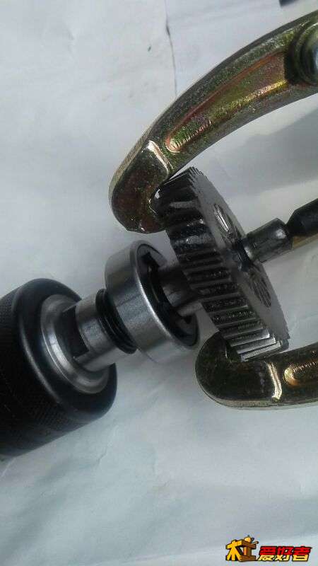 121450bfpms2uxm0900qxq.jpg