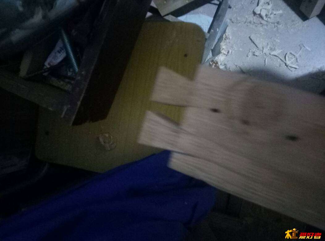 122447jm0hfehzeikaszom.jpg