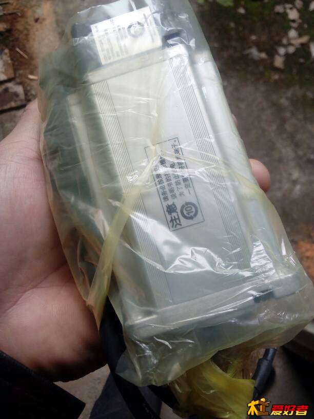 104338nikrta5al6ai5o56.jpg
