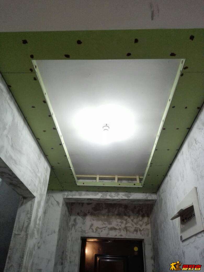 214534mlnis6s3ii2czl62.jpg