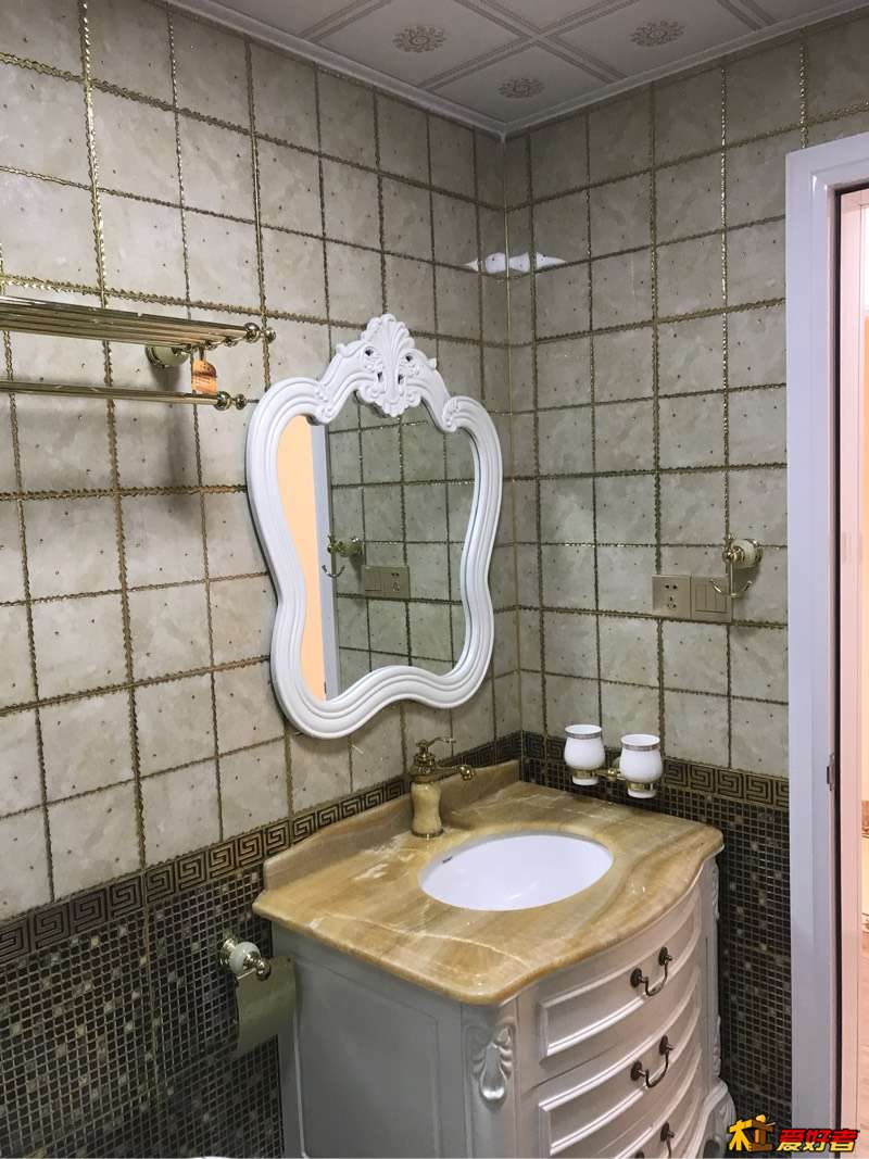 215616iygyy2sogiiysgjg.jpg