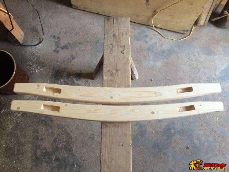 底座支架完工，自己还算满意