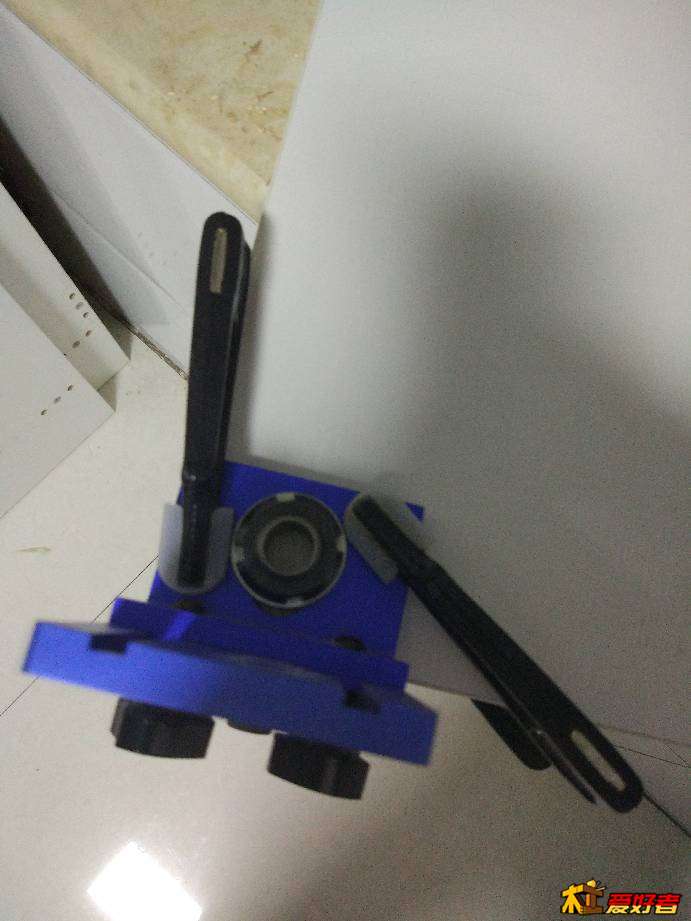 213521ni0uisu4kgknff8k.jpg