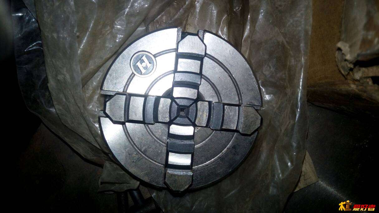 213344jz4panq72e3s22ll.jpg
