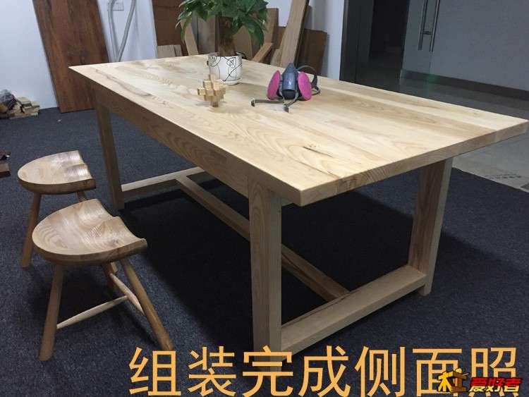 Ash-Desk-4.jpg
