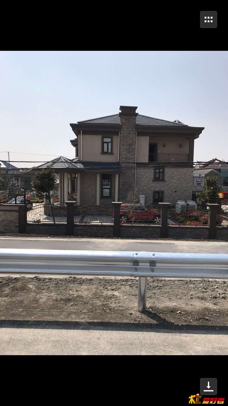 011042eo4za5s414mpolno.jpg