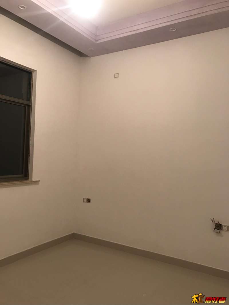 015457jipxpmu17p8wixzz.jpg