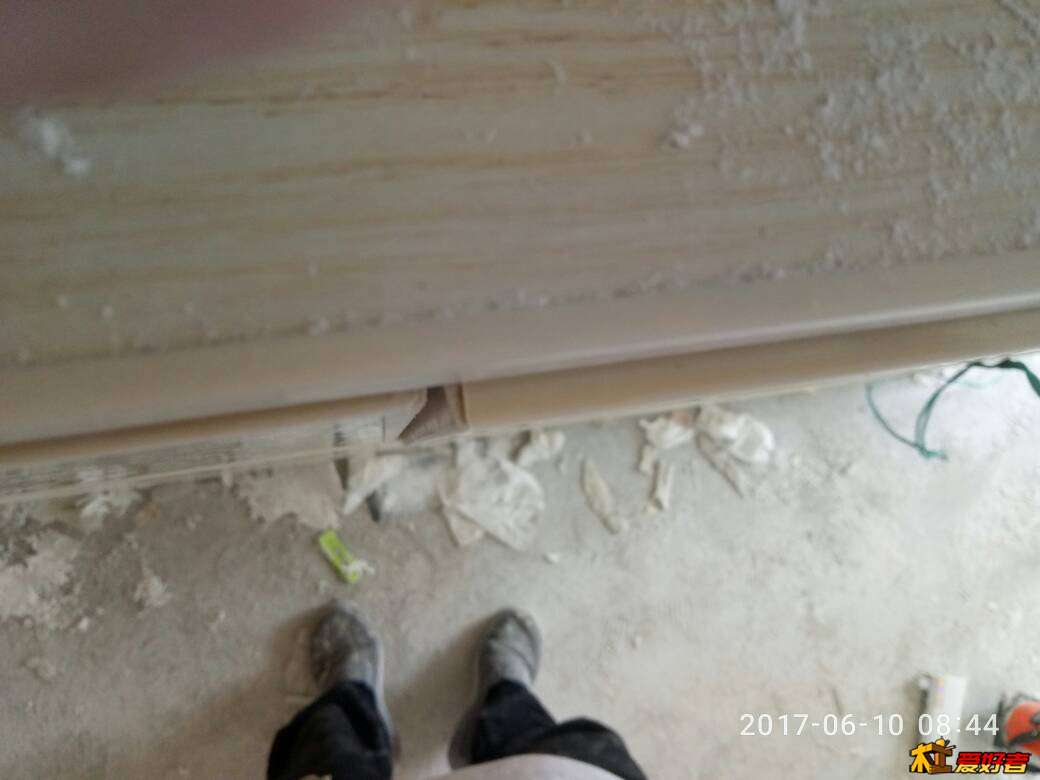084559zzd4zg95dg9gcuzd.jpg