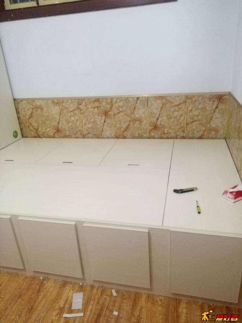 231305aeeq2db17tnqz241.jpg