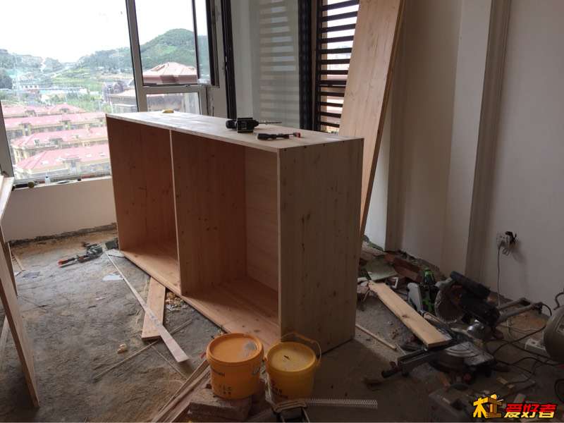 184435izbs2m2z1090sc97.jpg