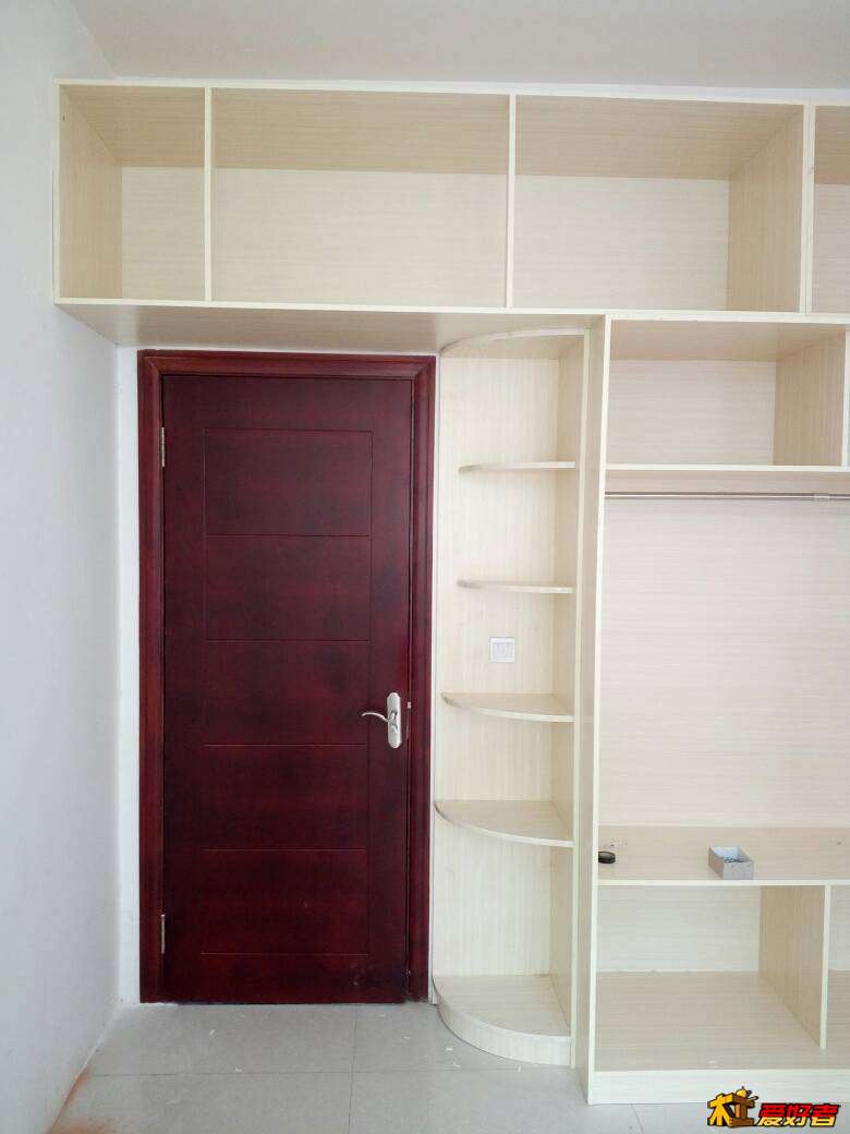 124710jiewmuu0xxwxans4.jpg