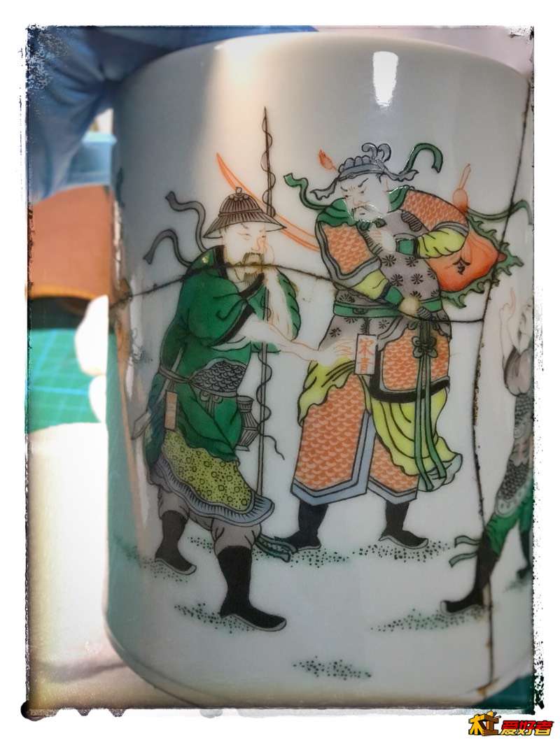 194651otitzw4yzdtfjsuz.jpg