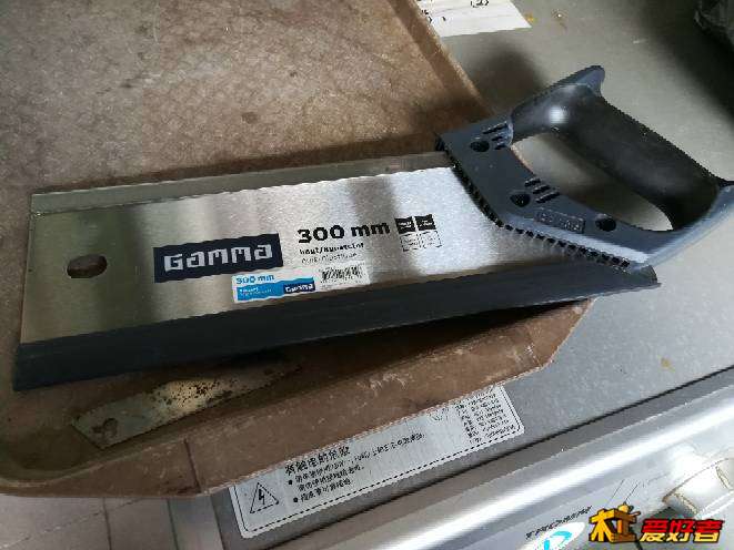 105748lkdi44ebsdqebobw.jpg