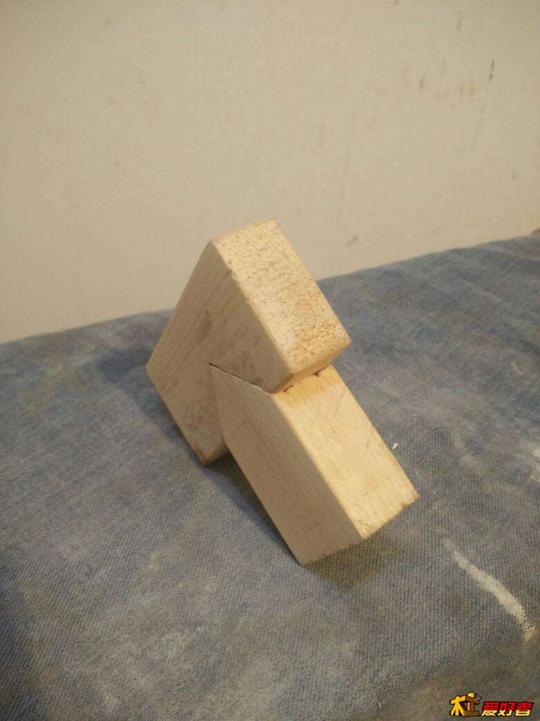 200823q44t4jfhvtrm42tz.jpg