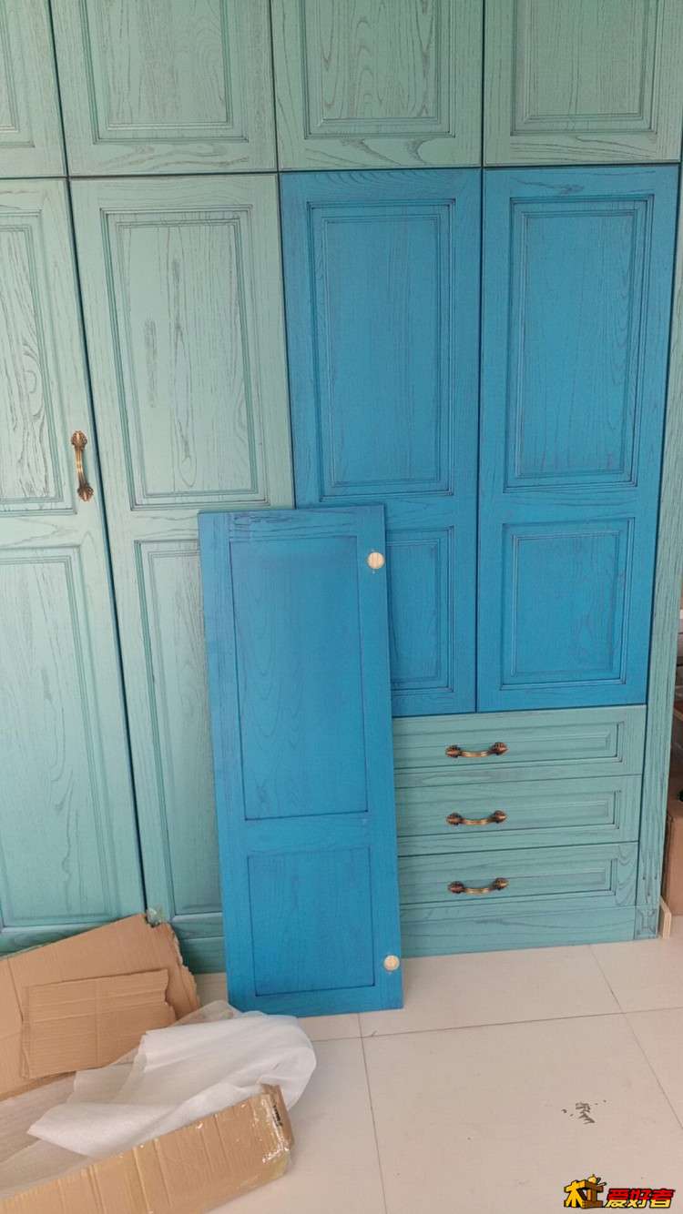 左下那块是原有门板的里面