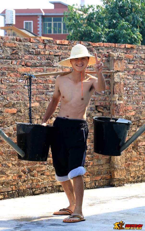 113049o3c9l3anaa830amm.jpg