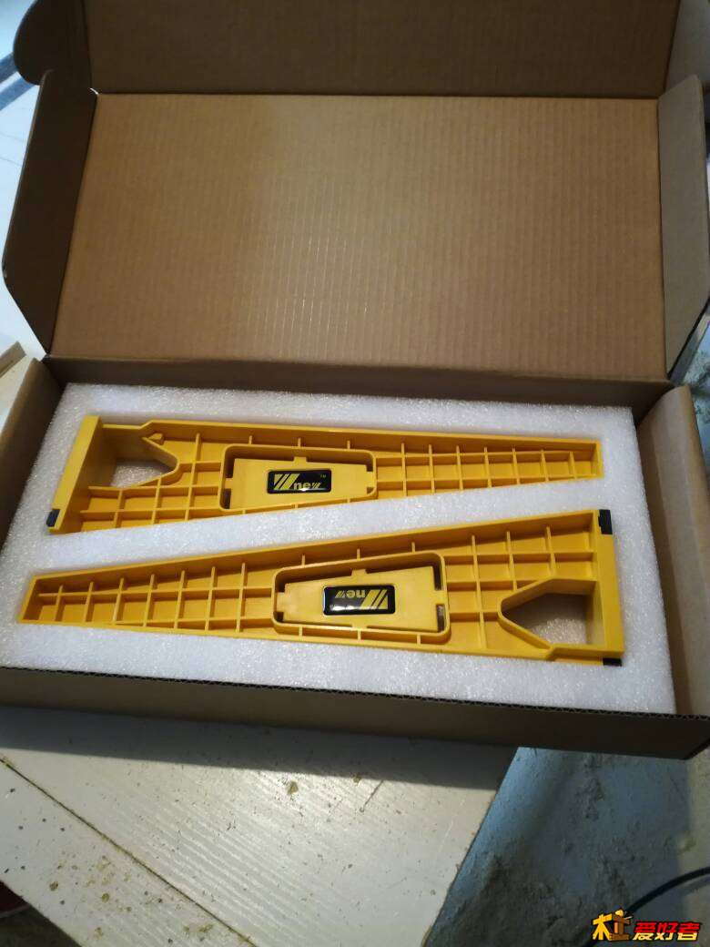 030147mss9vr699yira6x6.jpg
