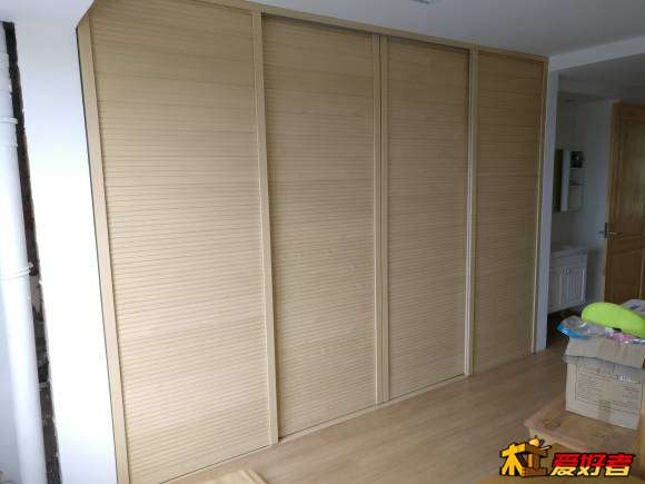 215817oudehas2ma2b7e72.jpg