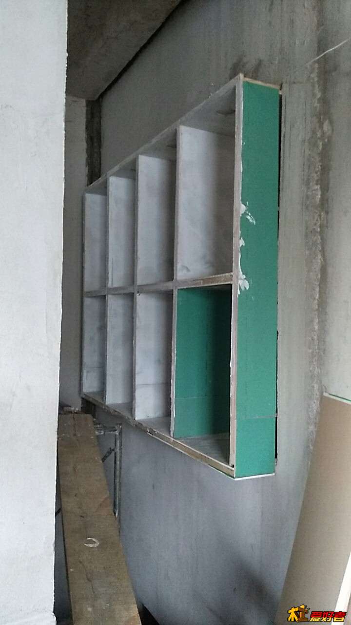 958043593.jpg