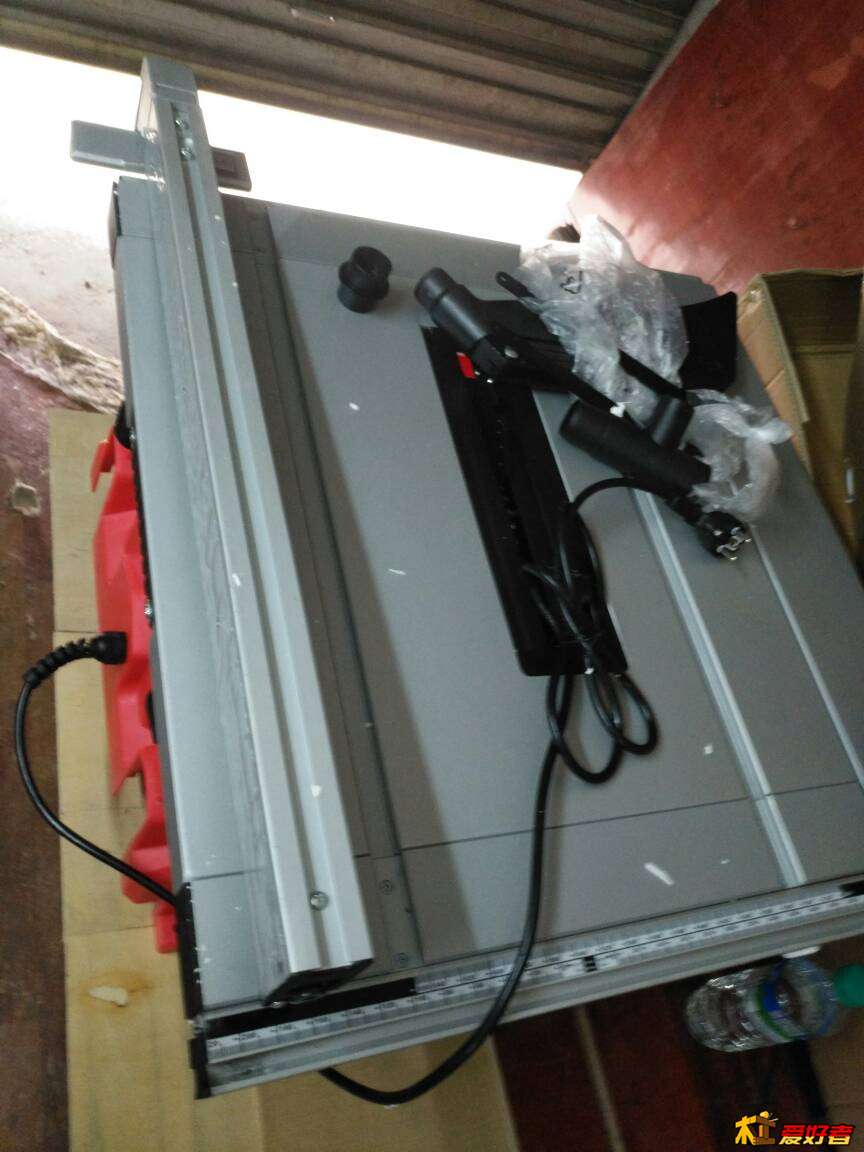 034811e656jyllfgrzfld1.jpg