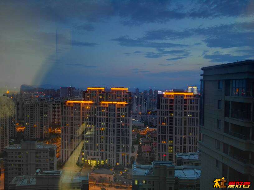 102657jhx8wejw86ehoom4.jpg
