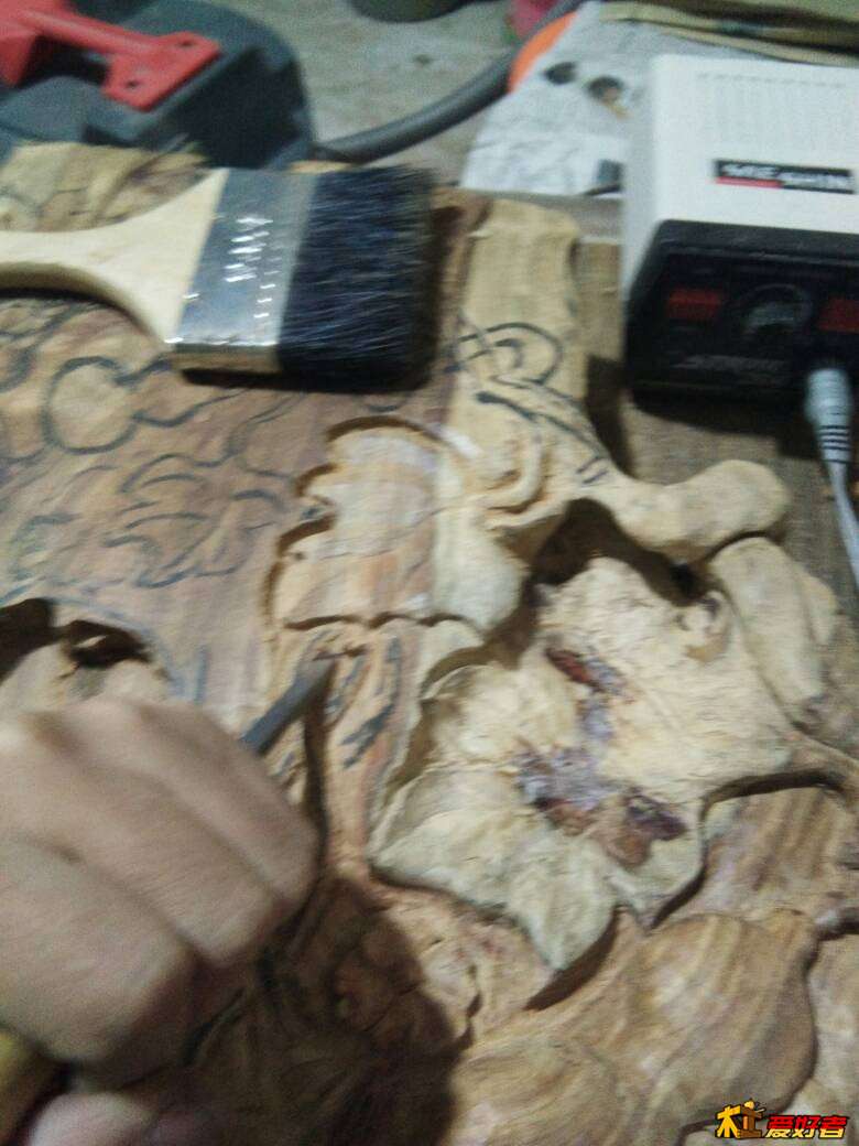 002309tiiluzuneb9cznle.jpg
