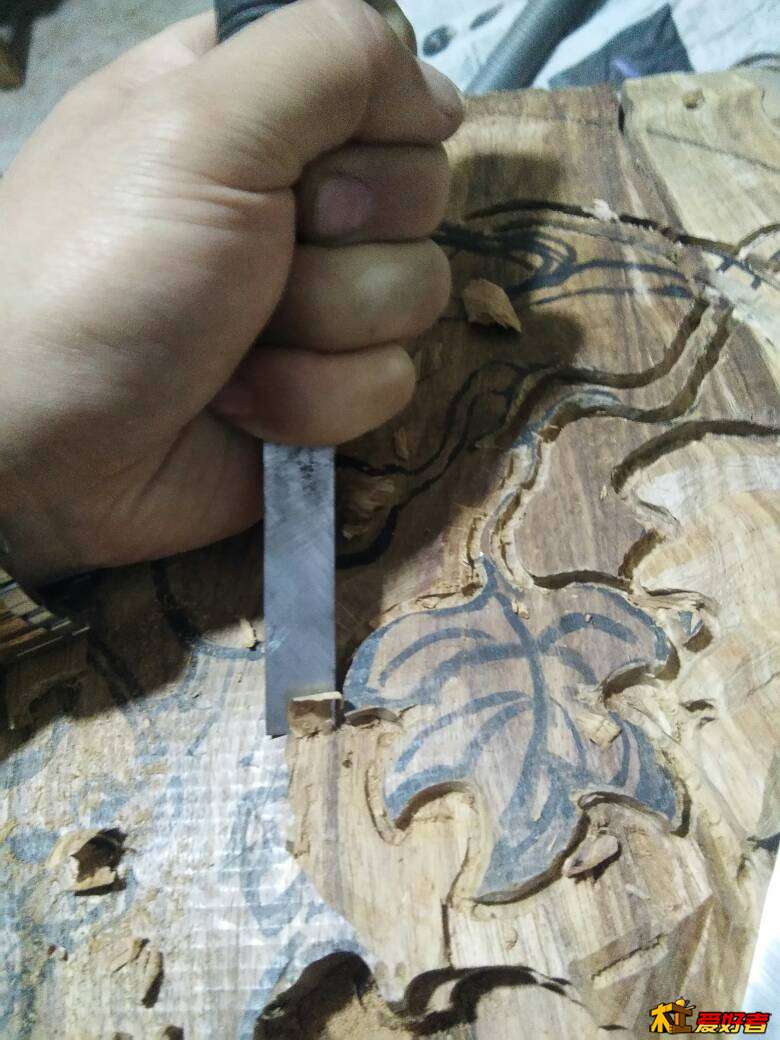 003438v48h34h19313kfht.jpg