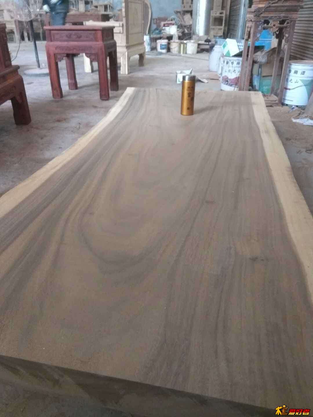 105255cm72qimym067ge4e.jpg