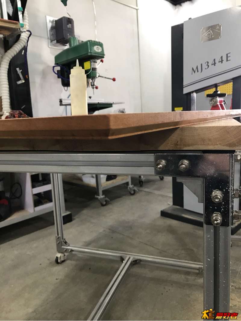 184336hakko73tmao9mkat.jpg