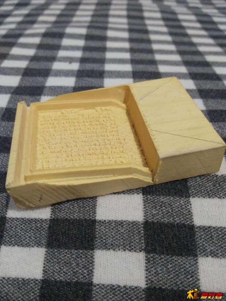 跑偏侧面图，快了雕透了。
