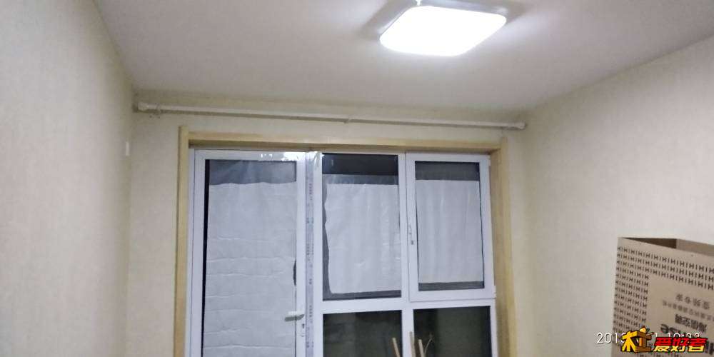 230253daz8j11186ayi83y.jpg