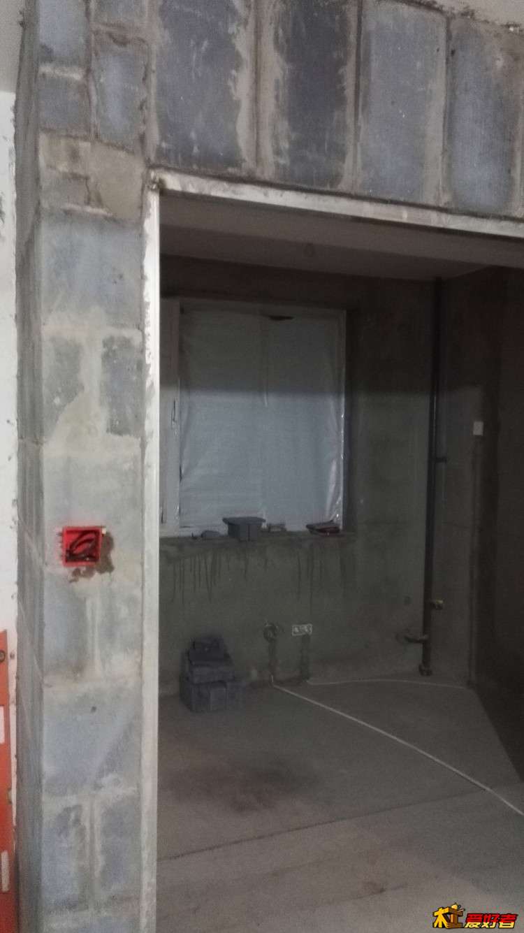 书房改造后的外墙