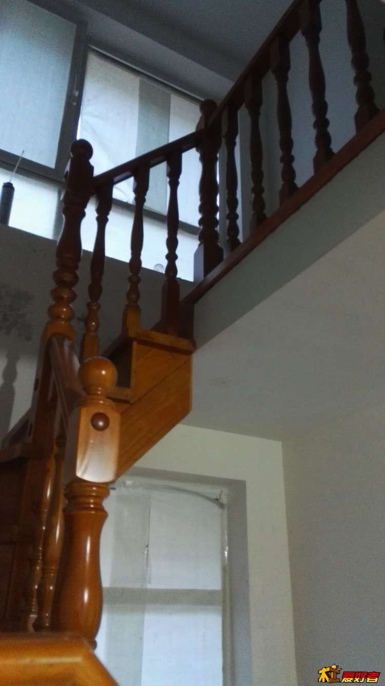 侧面的