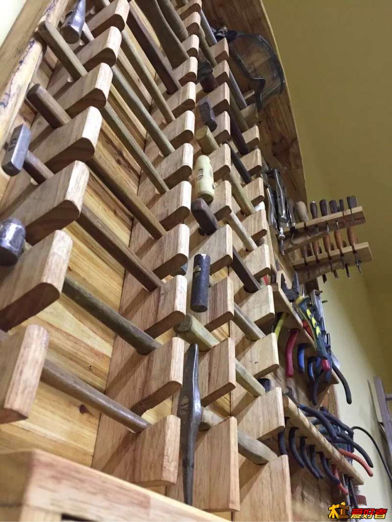 180548mwy0fht9fdc6hrkv.jpg