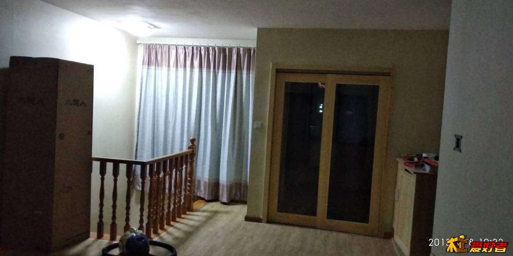 190859aujjjsx3wk15wyj1.jpg